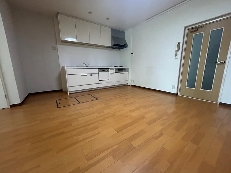 3LDK apartment in Saeki Ward, Hiroshima - Photo 1