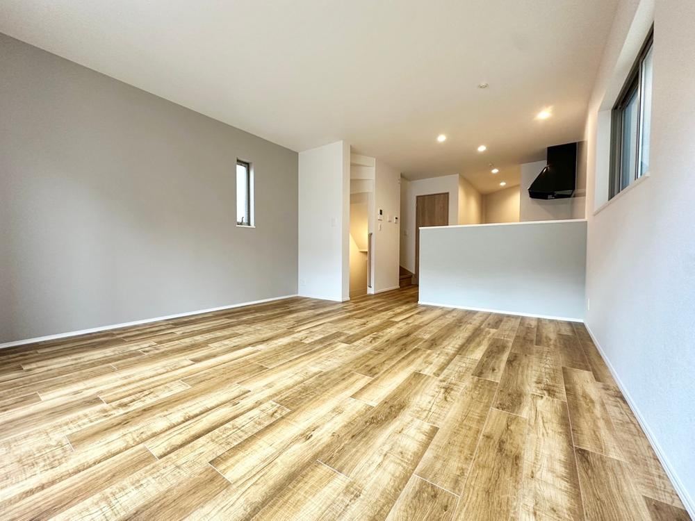 4LDK house in Sumida Ward, Tokyo - Photo 1