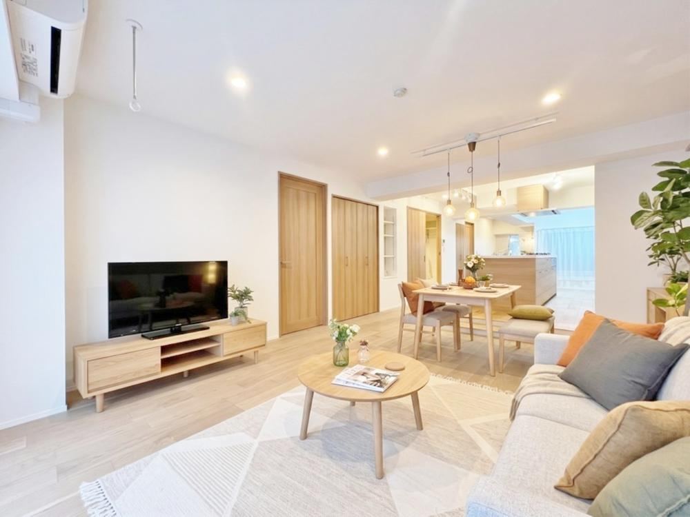 2LDK apartment in Nerima Ward, Tokyo - Photo 1