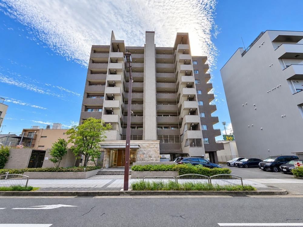 3LDK apartment in Higashi Ward, Nagoya, Aichi - Photo 1