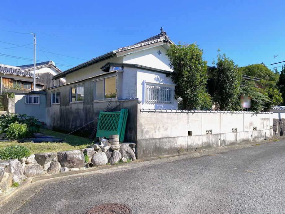 4DK house in Matsuyama, Ehime - Photo 1