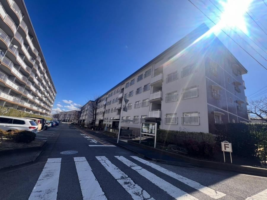 3LDK apartment in Inage Ward, Chiba - Photo 1