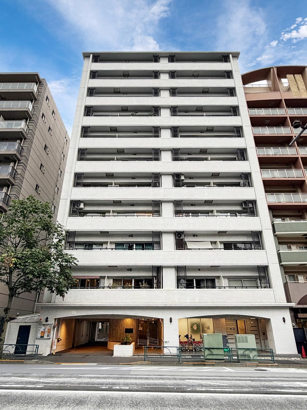 1DK apartment in Shinjuku Ward, Tokyo - Photo 1