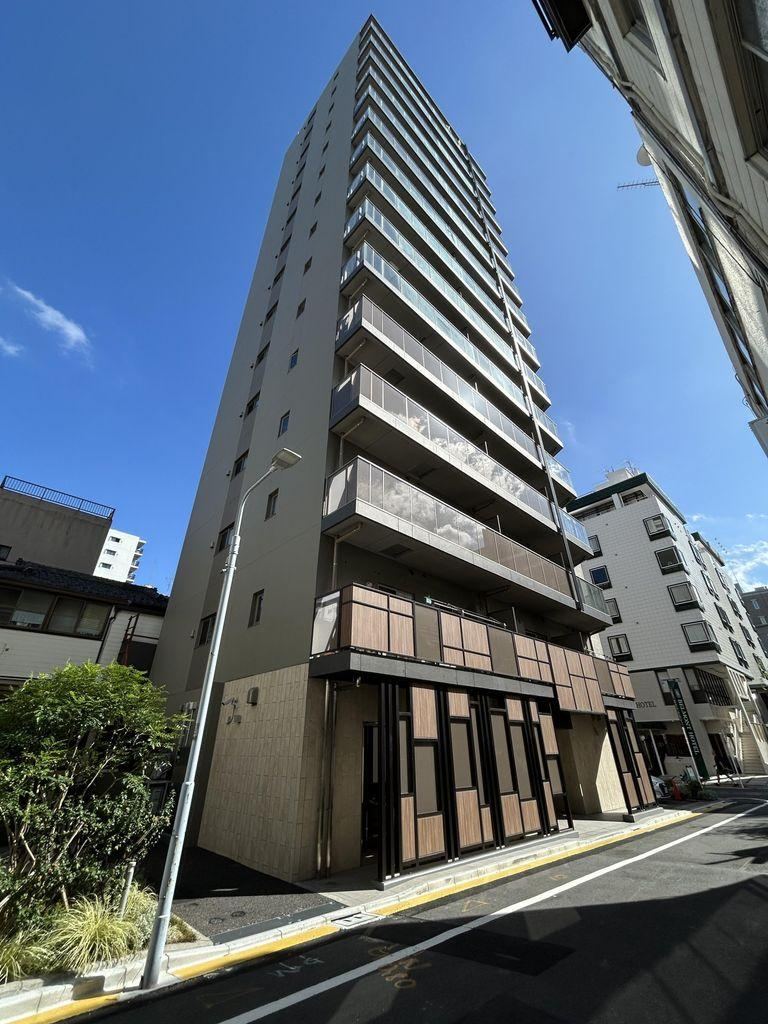 2LDK apartment in Taito Ward, Tokyo - Photo 1