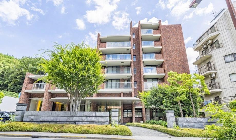 3LDK apartment in Toshima Ward, Tokyo - Photo 1