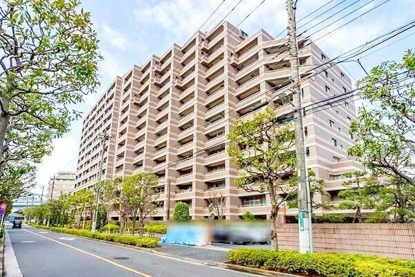2LDK apartment in Edogawa Ward, Tokyo - Photo 1