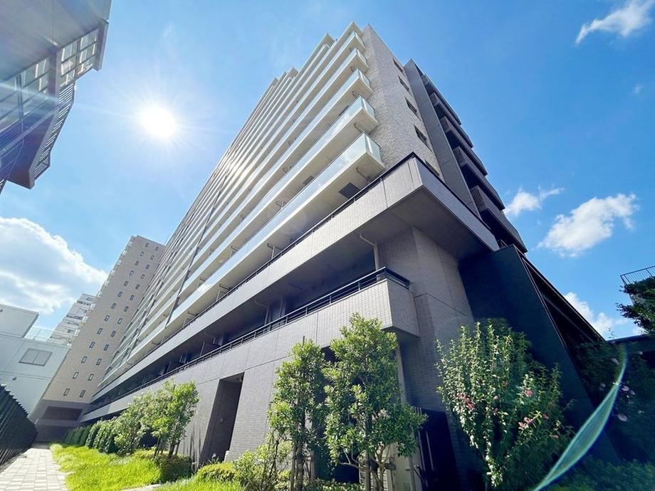 3LDK apartment in Koto Ward, Tokyo - Photo 1