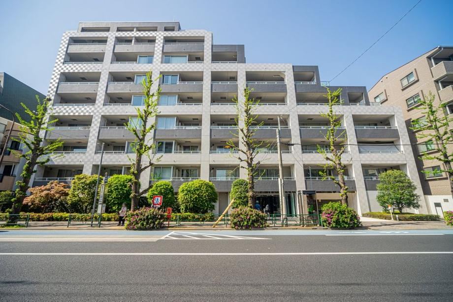 1LDK apartment in Setagaya Ward, Tokyo - Photo 1
