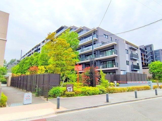 1LDK+S apartment in Kodaira, Tokyo - Photo 1