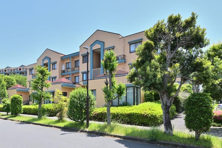 4LDK+S apartment in Kawagoe, Saitama - Photo 1