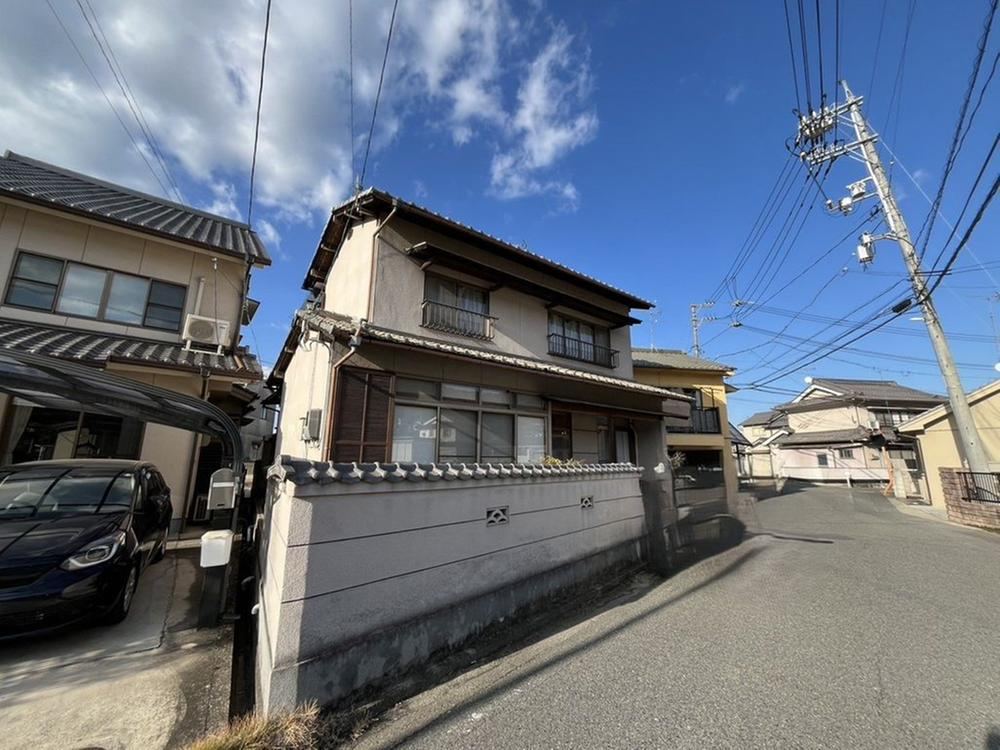 7DK house in Fukuyama, Hiroshima - Photo 1