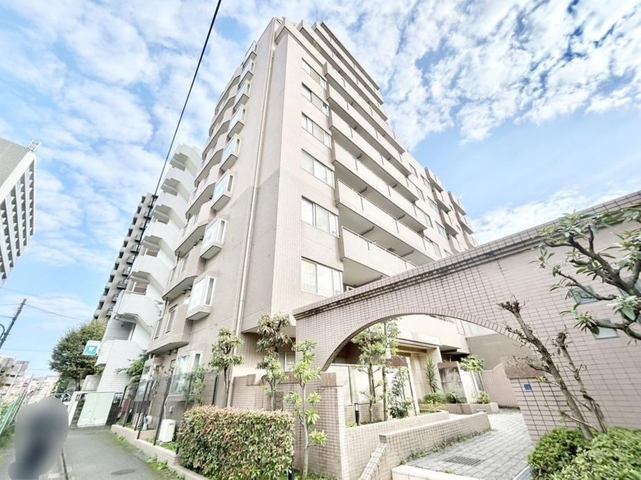 1LDK apartment in Shinagawa Ward, Tokyo - Photo 1