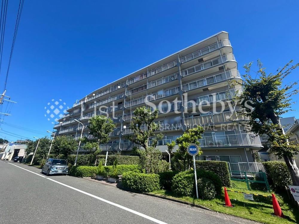 3DK apartment in Tsuzuki Ward, Yokohama, Kanagawa - Photo 1