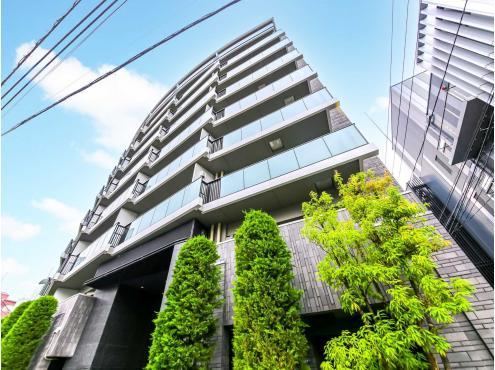 1LDK apartment in Shinjuku Ward, Tokyo - Photo 1