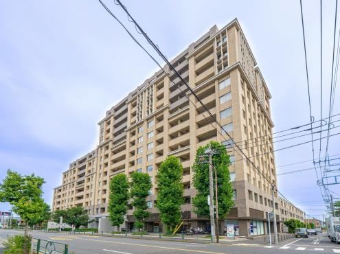 3LDK apartment in Suginami Ward, Tokyo - Photo 1