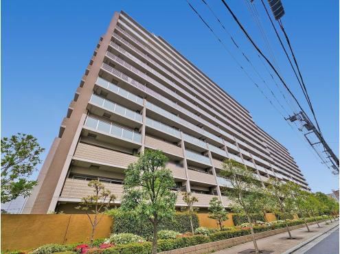 3LDK apartment in Koto Ward, Tokyo - Photo 1