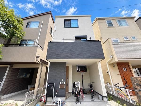 2LDK+S house in Kawasaki Ward, Kawasaki, Kanagawa - Photo 1