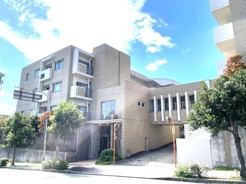 3LDK apartment in Kawanishi, Hyogo - Photo 1