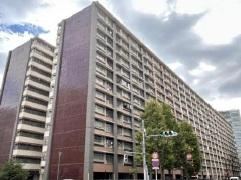 2LDK+S apartment in Shinagawa Ward, Tokyo - Photo 1