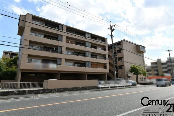 3LDK apartment in Nara, Nara - Photo 1