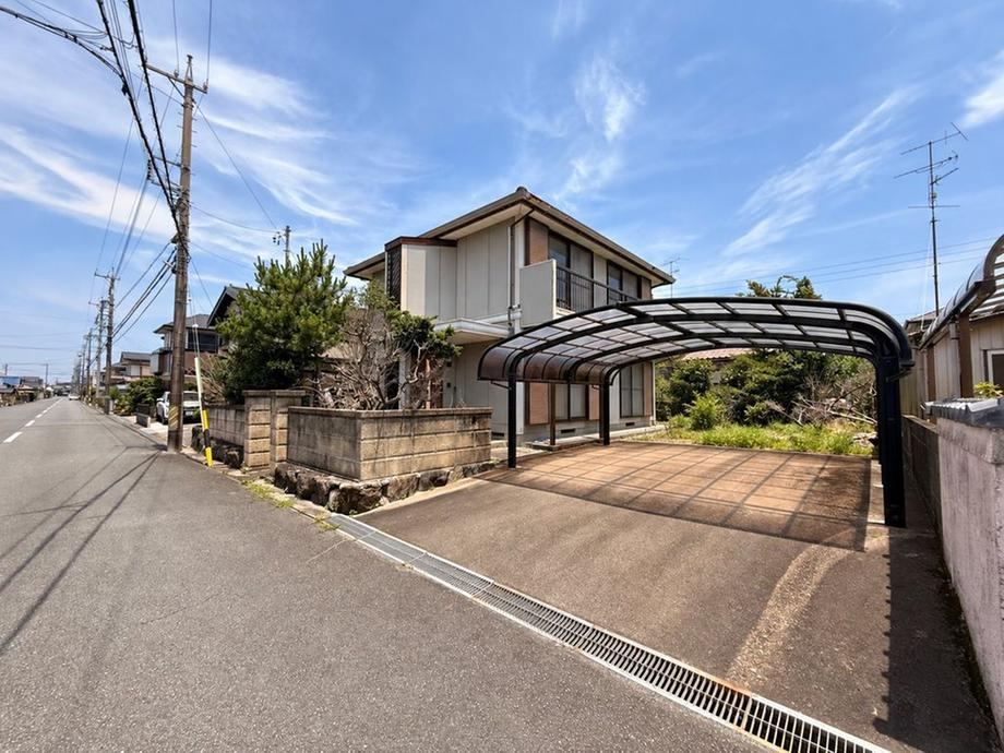 4LDK+S house in Tsu, Mie - Photo 1