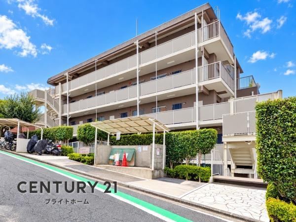 2LDK apartment in Kanagawa Ward, Yokohama, Kanagawa - Photo 1