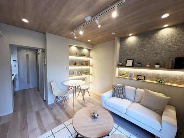 1LDK apartment in Minato Ward, Tokyo - Photo 1