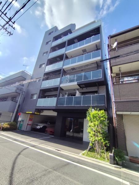 2LDK apartment in Arakawa Ward, Tokyo - Photo 1