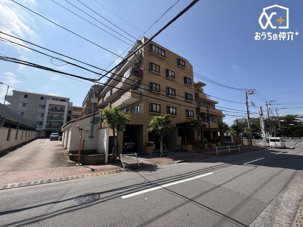 1DK apartment in Higashimurayama, Tokyo - Photo 1