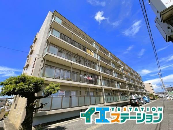 4LDK apartment in Oita, Oita - Photo 1