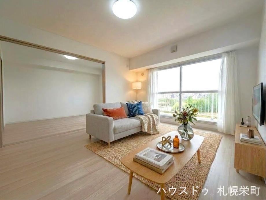 3LDK apartment in Chuo Ward, Sapporo, Hokkaido - Photo 1