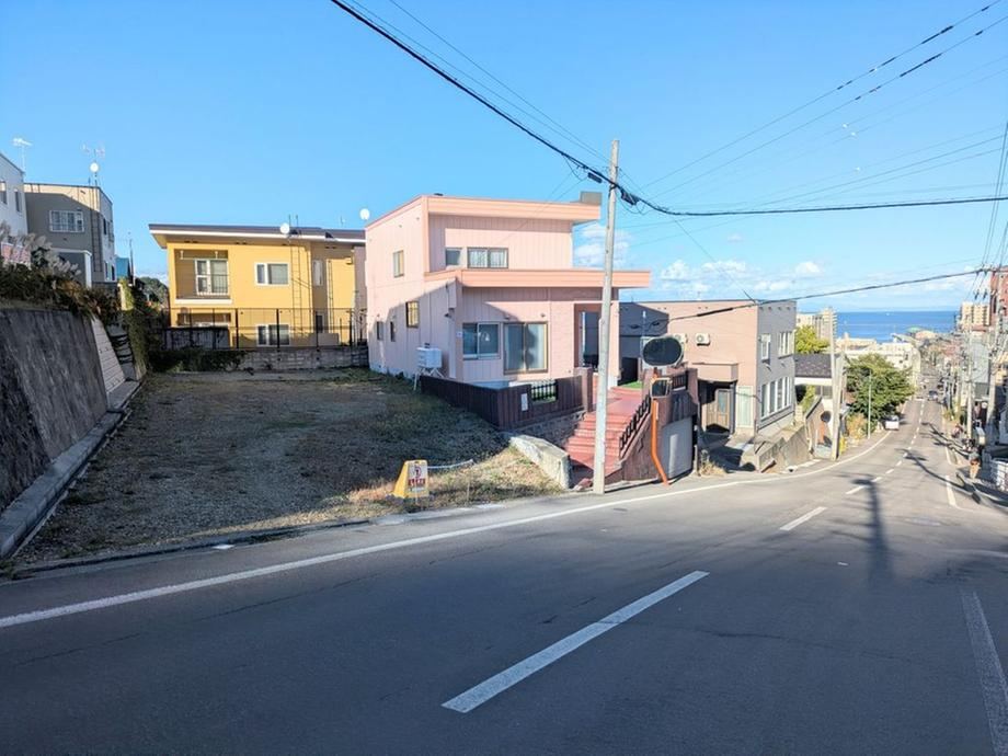 4LDK house in Otaru, Hokkaido - Photo 1