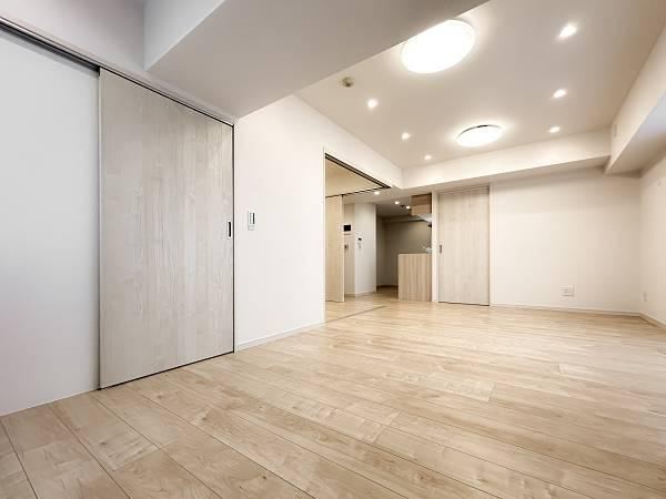 4LDK apartment in Adachi Ward, Tokyo - Photo 1