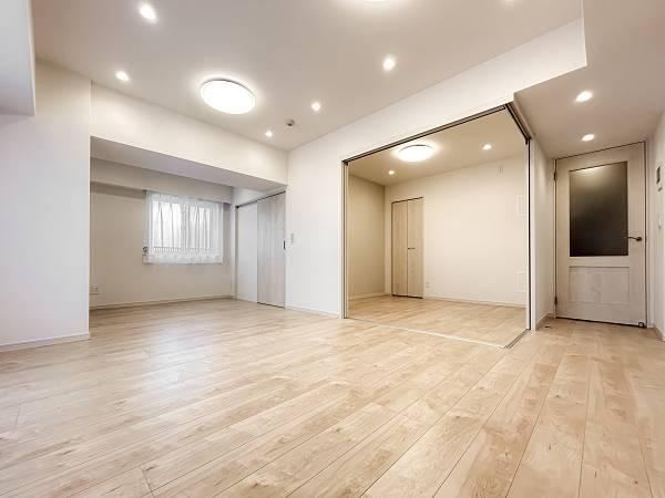 4LDK apartment in Adachi Ward, Tokyo - Photo 1