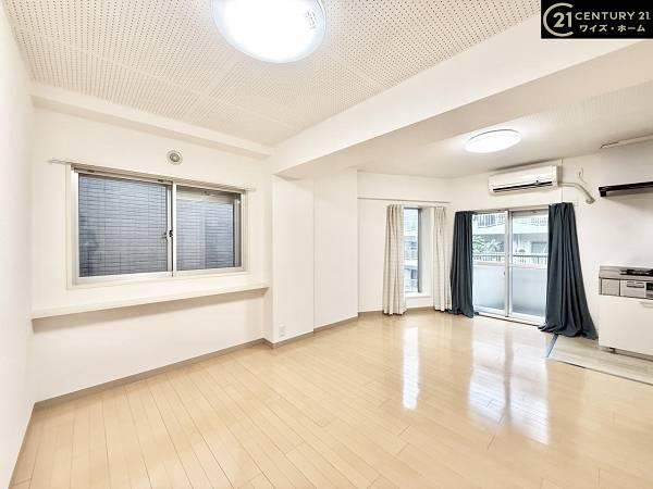 studio apartment in Shibuya Ward, Tokyo - Photo 1