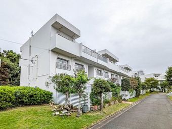 3LDK apartment in Urayasu