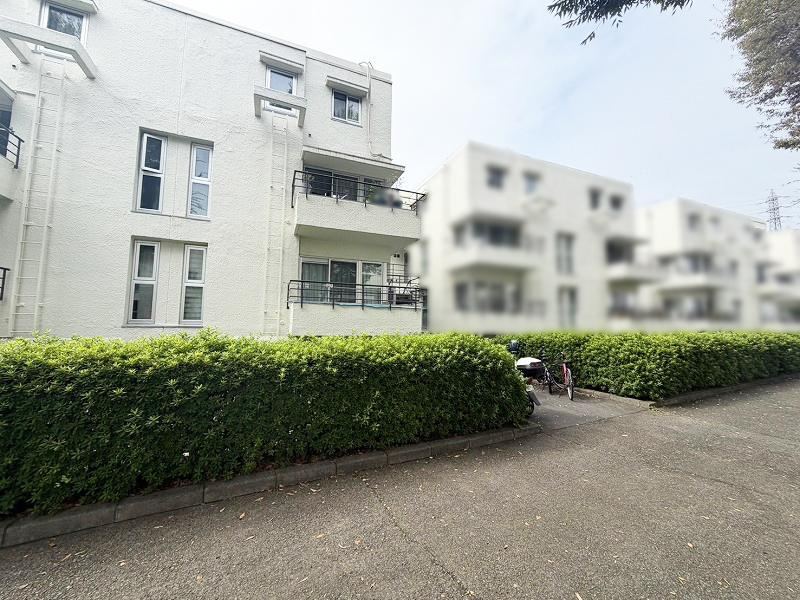 3LDK+S apartment in Koganei, Tokyo - Photo 1