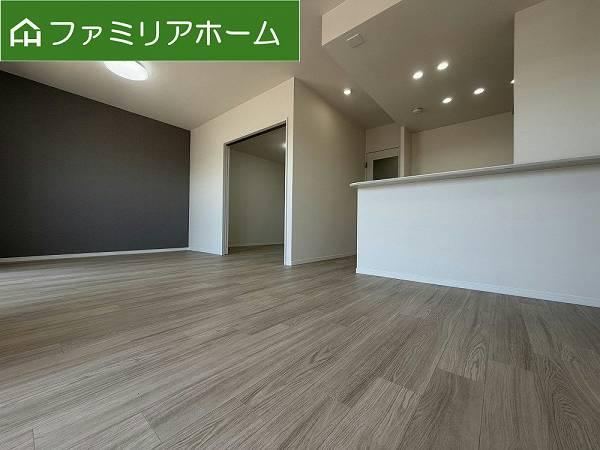 3LDK apartment in Nishi Ward, Kobe, Hyogo - Photo 1