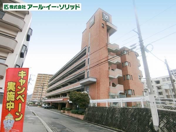2LDK apartment in Kure, Hiroshima - Photo 1
