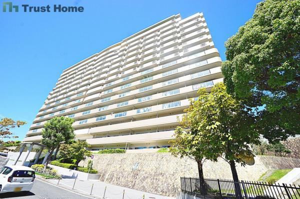 3LDK apartment in Akashi, Hyogo - Photo 1