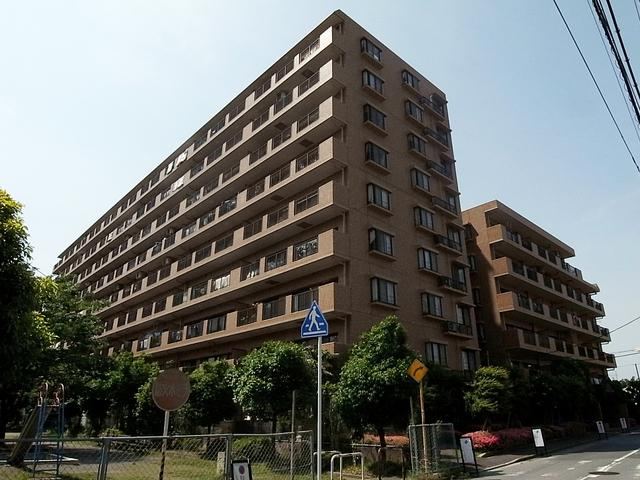 3LDK apartment in Yachiyo, Chiba - Photo 1