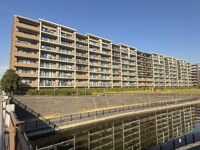 3LDK apartment in Koshigaya, Saitama - Photo 1