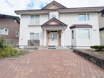 5LDK+S house in Eniwa