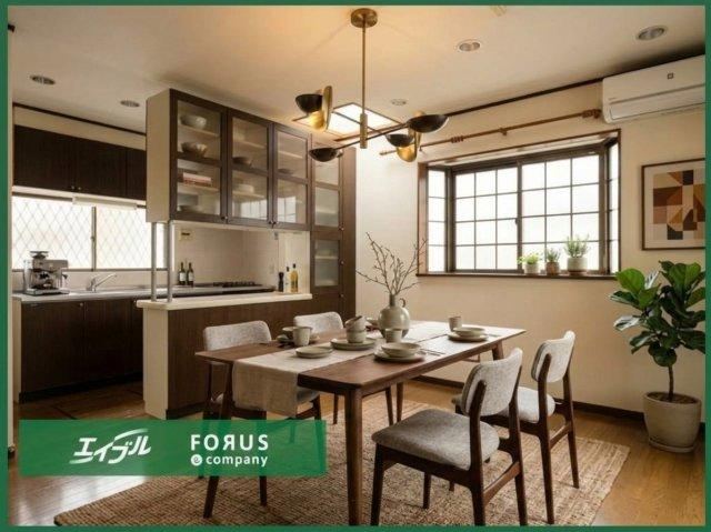 4LDK house in Suita, Osaka - Photo 1