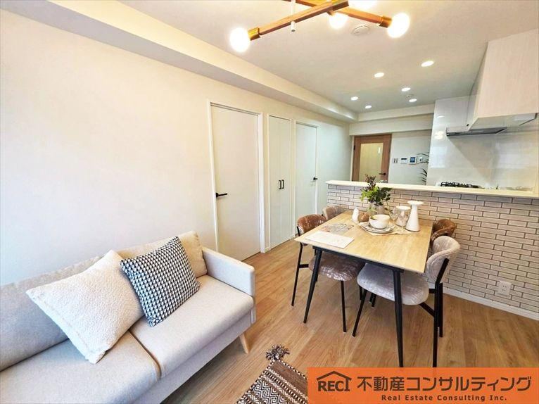 2LDK+S apartment in Higashinada Ward, Kobe, Hyogo - Photo 1