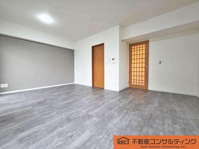 3LDK apartment in Nishinomiya, Hyogo - Photo 1