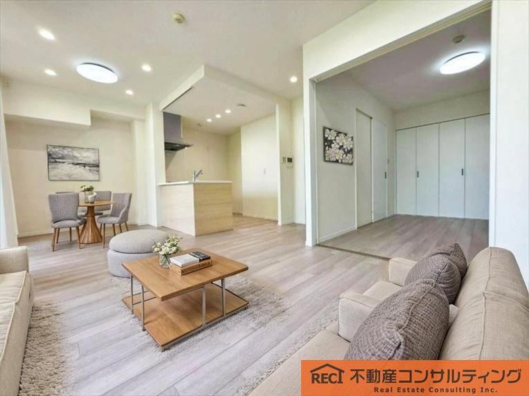 3LDK apartment in Nada Ward, Kobe, Hyogo - Photo 1