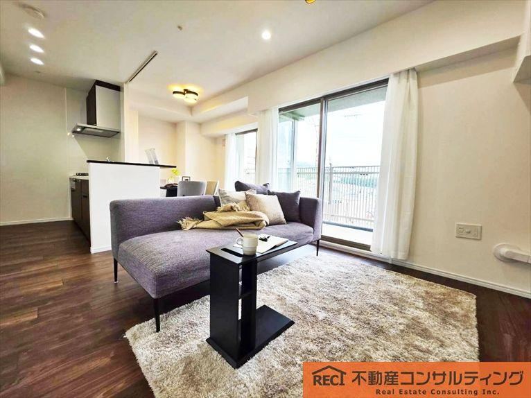 2LDK+S apartment in Nada Ward, Kobe, Hyogo - Photo 1