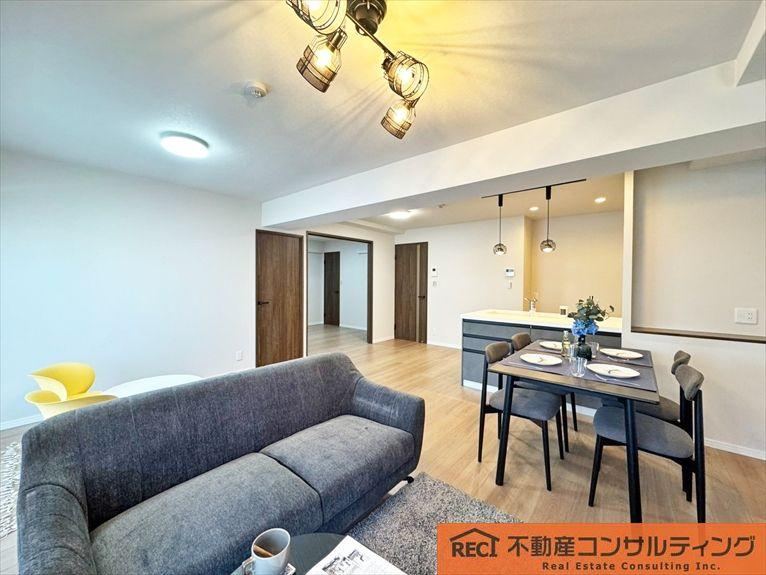 3LDK apartment in Nishinomiya, Hyogo - Photo 1