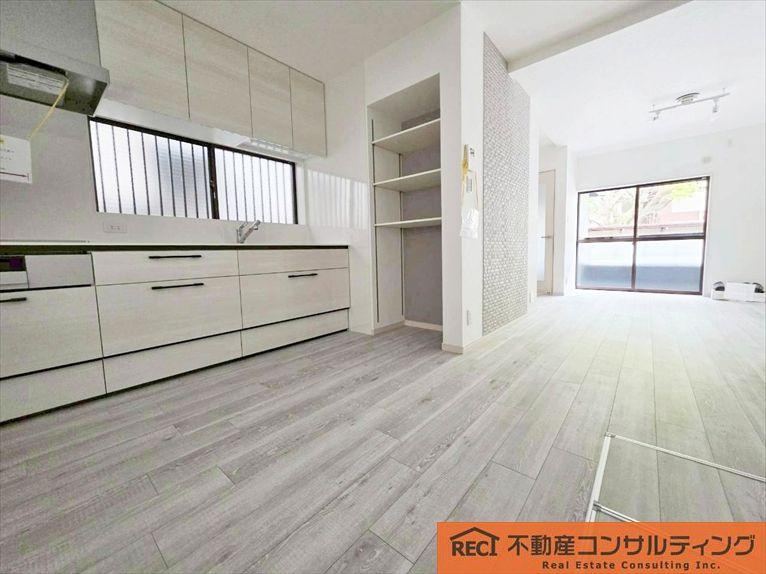 3LDK house in Nishinomiya, Hyogo - Photo 1